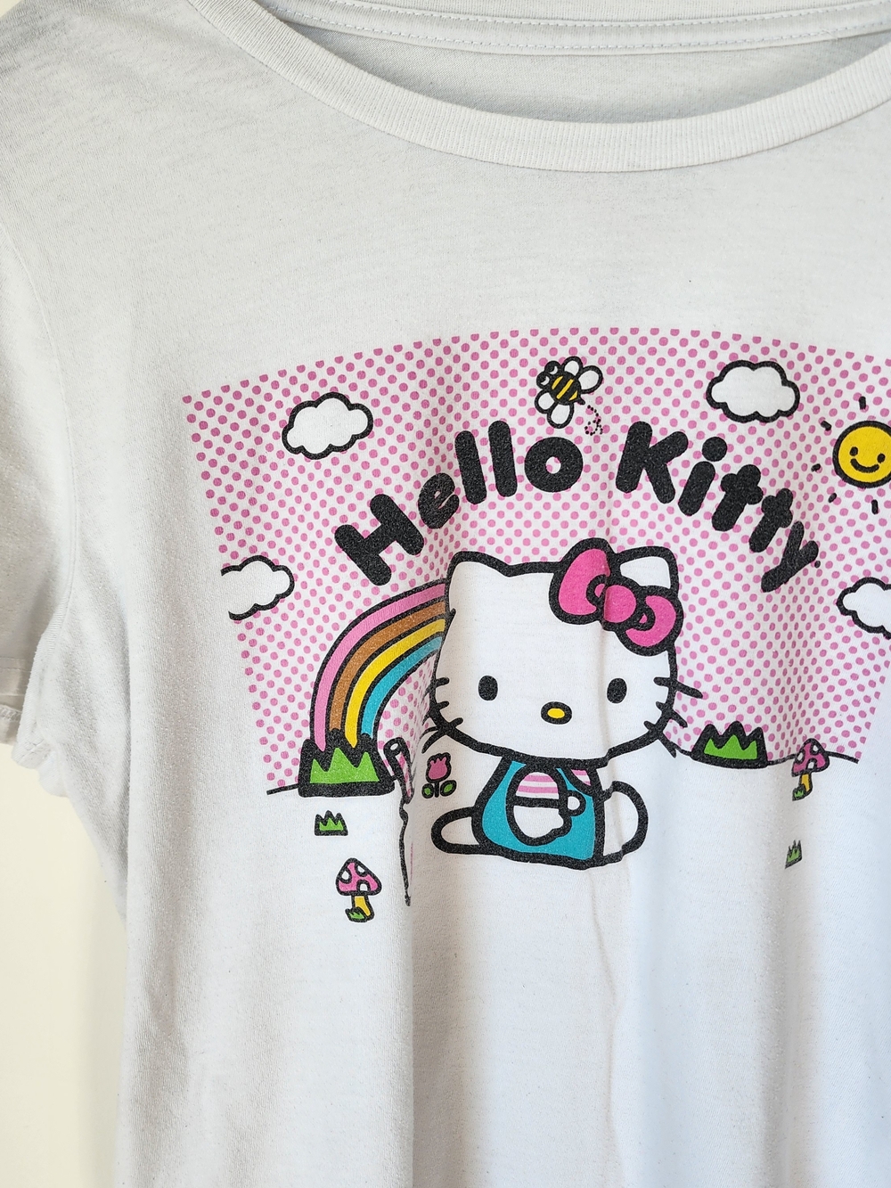 Hello Kitty Graphic Tee - Picture 4 of 12